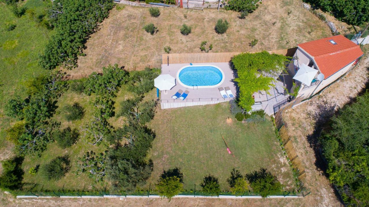 Holiday Home Rupotina With A Large Yard, Pool And A Beautiful View Solin Zewnętrze zdjęcie